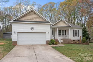 1667 Warwick Ct, Lincolnton, NC 28092 - Photo 3