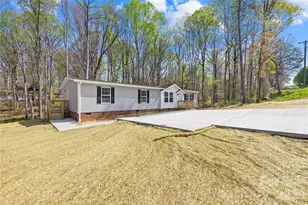7822 Stillwater Dr, Sherrills Ford, NC 28673 - Photo 29