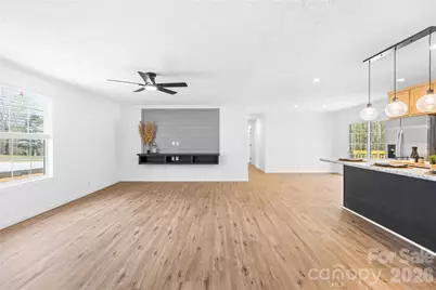 7822 Stillwater Drive, Sherrills Ford, NC 28673 - Photo 15