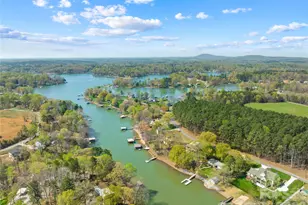 7822 Stillwater Dr, Sherrills Ford, NC 28673 - Photo 11