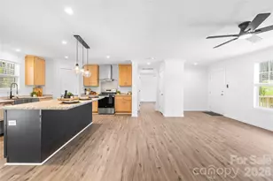 7822 Stillwater Dr, Sherrills Ford, NC 28673 - Photo 5