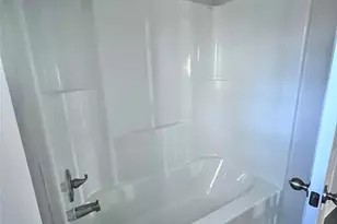 400 Chatham Ave, Gaffney, SC 29340 - Photo 5