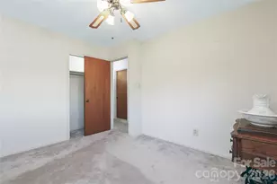 537 32nd St SW, Hickory, NC 28602 - Photo 17