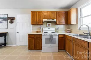 231 View St, Asheville, NC 28806 - Photo 17