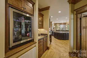 1638 Johns Ridge Pkwy, Lenoir, NC 28645 - Photo 13