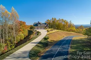 1638 Johns Ridge Pkwy, Lenoir, NC 28645 - Photo 5