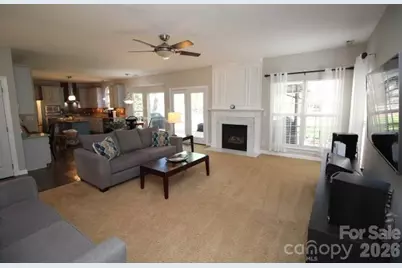 4600 Hanging Ivy Drive, Charlotte, NC 28215 - Photo 15