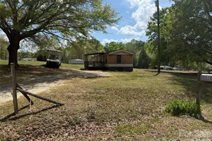 281 Phillips Dr, Forest City, NC 28043 - Photo 1