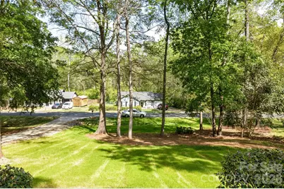 3916 Wonderland Drive, Matthews, NC 28104 - Photo 23