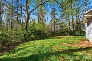 2374 Gingercake Ct, Hickory, NC 28645 - Photo 5