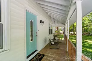 5801 Lindenwood Dr, Matthews, NC 28104 - Photo 9