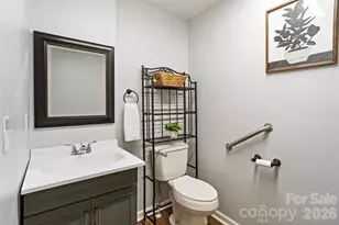 5801 Lindenwood Dr, Matthews, NC 28104 - Photo 19