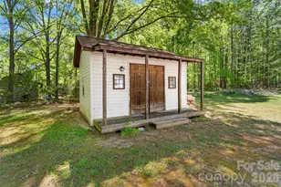 5801 Lindenwood Dr, Matthews, NC 28104 - Photo 25