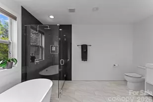 820 Manhasset Rd, Charlotte, NC 28209 - Photo 13