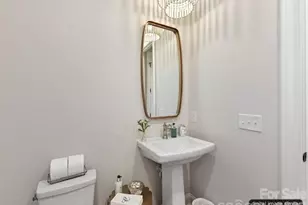 3137 Country Club Dr, Charlotte, NC 28205 - Photo 37