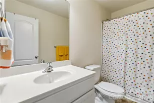 14015 Rory Glen Ln, Charlotte, NC 28215 - Photo 19