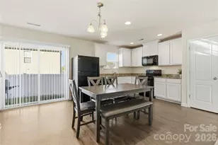 14015 Rory Glen Ln, Charlotte, NC 28215 - Photo 11