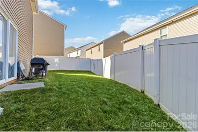 14015 Rory Glen Lane, Charlotte, NC 28215 - Photo 27