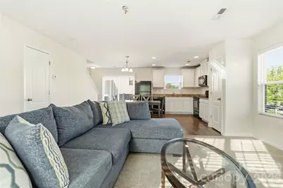 14015 Rory Glen Lane, Charlotte, NC 28215 - Photo 9