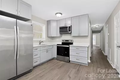 308 Caroline Avenue, Lowell, NC 28098 - Photo 9