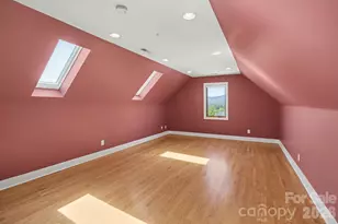 8 Nottingham Dr, Candler, NC 28715 - Photo 31