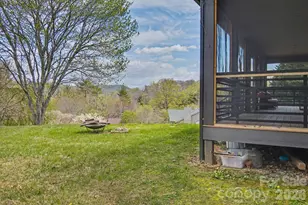8 Nottingham Dr, Candler, NC 28715 - Photo 33