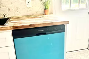 358 Woodlawn Ave, Cramerton, NC 28032 - Photo 9