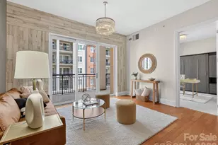 4620 Piedmont Row Dr, Charlotte, NC 28210 - Photo 11