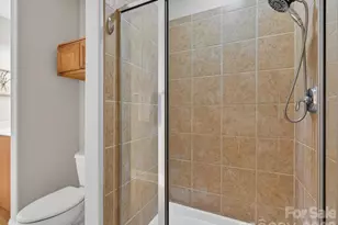 4620 Piedmont Row Dr, Charlotte, NC 28210 - Photo 21