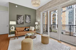 4620 Piedmont Row Dr, Charlotte, NC 28210 - Photo 15