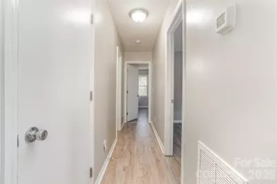 6165 Meadow Rose Lane, Charlotte, NC 28215 - Photo 3