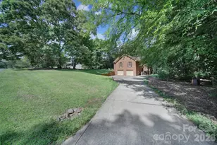 8927 Scarsdale Dr, Mint Hill, NC 28227 - Photo 37
