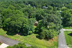 8927 Scarsdale Dr, Mint Hill, NC 28227 - Photo 39