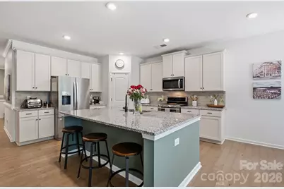 1825 Shelbourne Way, Fort Mill, SC 29707 - Photo 9