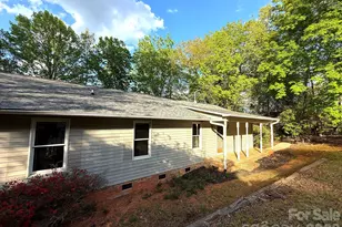 42484 Moonshine Dr, New London, NC 28127 - Photo 3