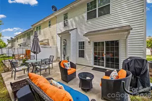 2086 Shady Pond Dr, Lake Wylie, SC 29710 - Photo 23