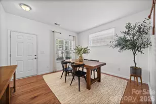 2086 Shady Pond Dr, Lake Wylie, SC 29710 - Photo 3