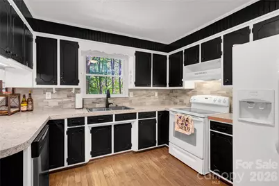7065 Fieldcrest Lane, Denver, NC 28037 - Photo 7