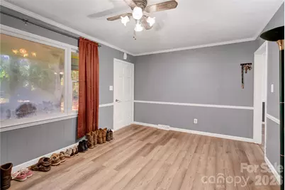 7065 Fieldcrest Lane, Denver, NC 28037 - Photo 5