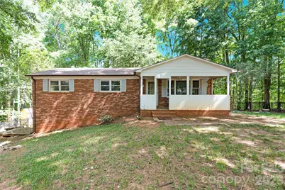 7065 Fieldcrest Lane, Denver, NC 28037 - Photo 1
