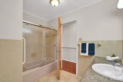 1411 E Maiden Road, Maiden, NC 28650 - Photo 19