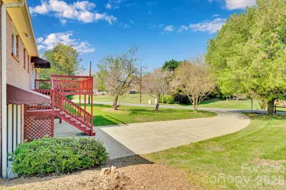 1411 E Maiden Road, Maiden, NC 28650 - Photo 39