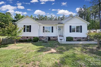 6724 Wylie Circle, Kershaw, SC 29067 - Photo 1