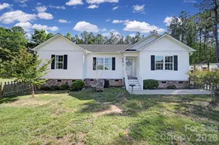 6724 Wylie Circle, Kershaw, SC 29067 - Photo 1