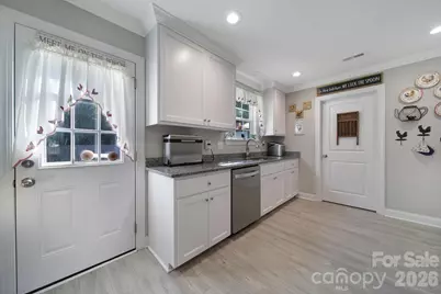 6724 Wylie Circle, Kershaw, SC 29067 - Photo 11