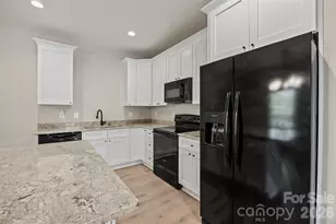 3130 Celia Ave, Charlotte, NC 28216 - Photo 11