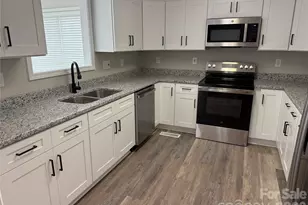 1206 Overhill Rd, Salisbury, NC 28144 - Photo 3