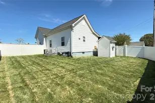 714 Brook St, Belmont, NC 28012 - Photo 3