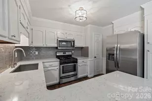 1735 Windyrush Ln, Gastonia, NC 28054 - Photo 9