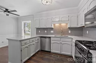 1735 Windyrush Ln, Gastonia, NC 28054 - Photo 11